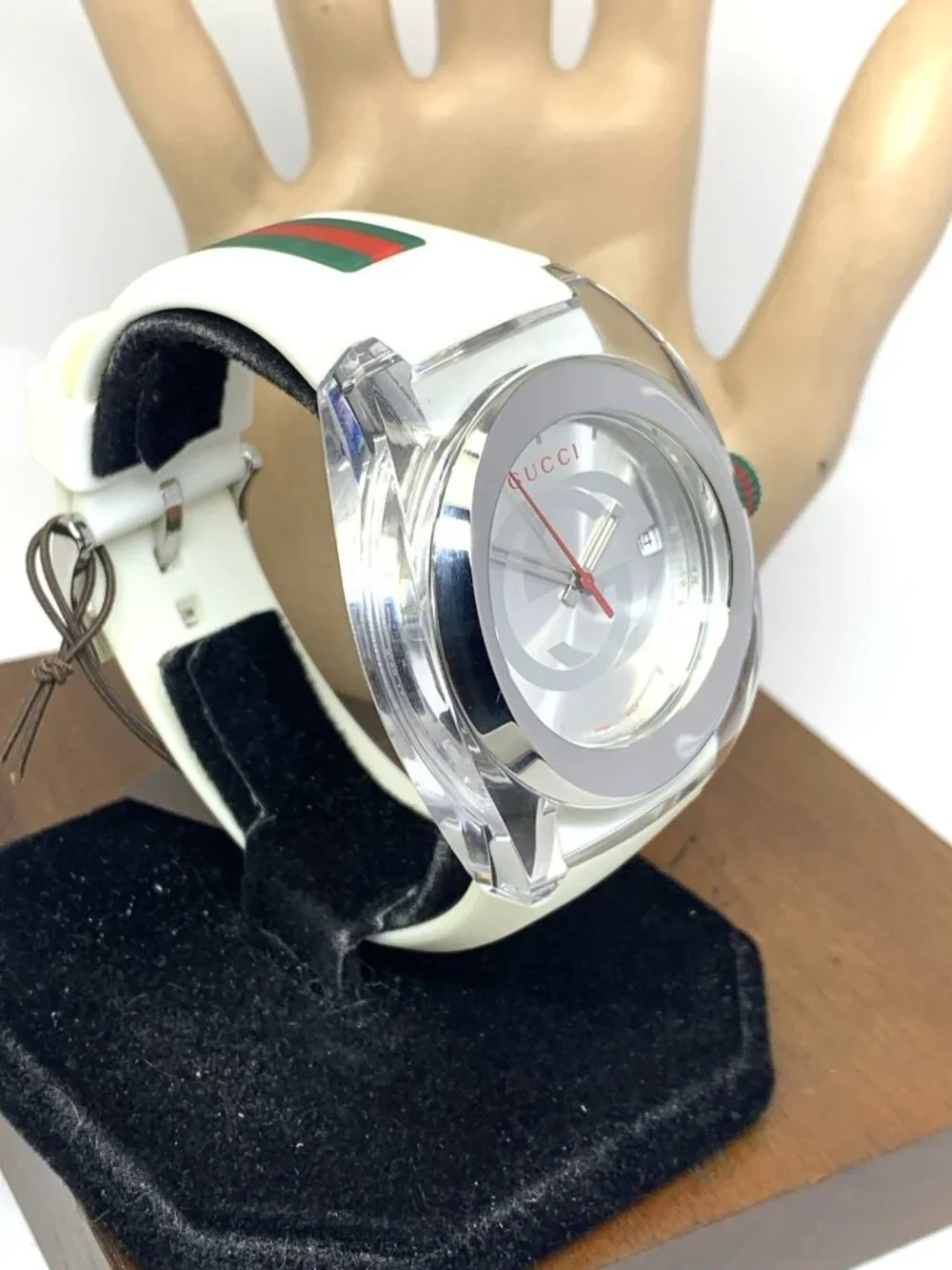 GUCCI Men's Watch YA137102 Sync Swiss Quartz Silver Dial White Rubber Band 46mm